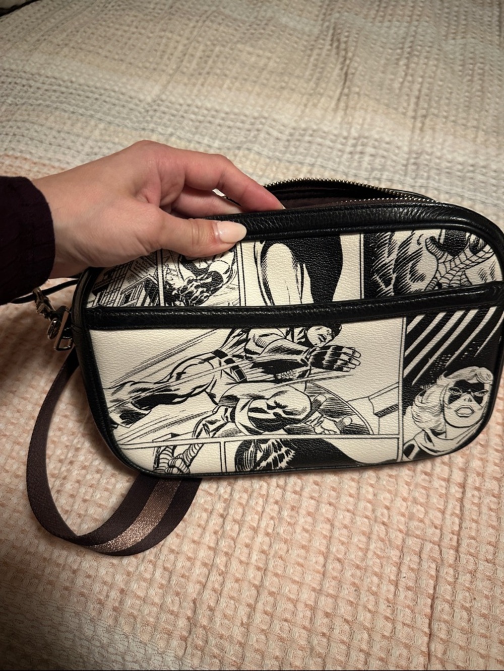 Coach Marvel Jes Crossbody Bag - Black & White Comic Design - Picture 10 of 11